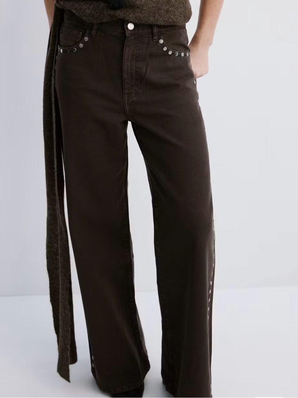 MANGO WIDE LEG STUDDED JEANS BROWN - BNWOT SIZE 6